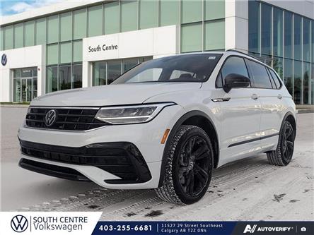 2024 Volkswagen Tiguan Comfortline R-Line Black Edition (Stk: SU7715) in Calgary - Image 1 of 24