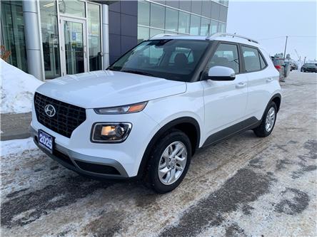 2025 Hyundai Venue Preferred (Stk: 32889AD) in Thunder Bay - Image 1 of 12