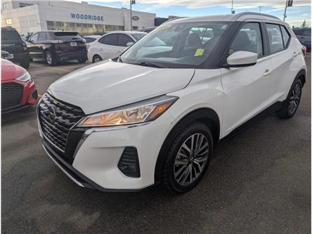 2021 Nissan Kicks SV (Stk: 19432) in Calgary - Image 1 of 25