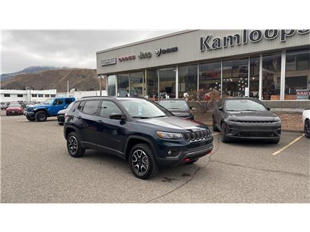 2026 Jeep Compass Trailhawk (Stk: TT072) in Kamloops - Image 1 of 25