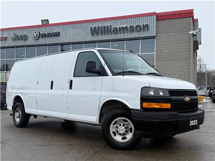 2023 Chevrolet Express 2500 Work Van (Stk: W9352) in Uxbridge - Image 1 of 17