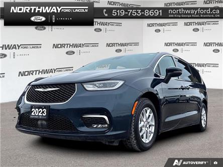 2023 Chrysler Pacifica Touring-L (Stk: DR1064) in Brantford - Image 1 of 23