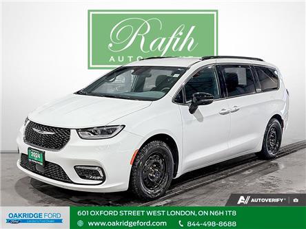 2024 Chrysler Pacifica Touring (Stk: C55144A) in London - Image 1 of 13