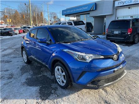 2019 Toyota C-HR Base (Stk: 250819A) in North Bay - Image 1 of 35 2019 Toyota C-HR Base (Stk: 250819A) in North Bay - Image 1 of 35