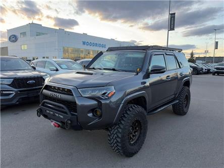2019 Toyota 4Runner SR5 (Stk: S-2254B) in Calgary - Image 1 of 4