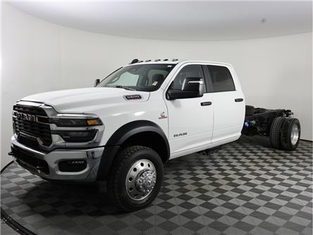 2025 RAM 5500 Chassis Tradesman/Big Horn (Stk: H20668) in Calgary - Image 1 of 17