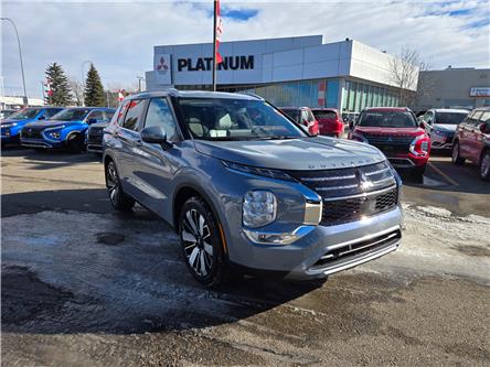 2026 Mitsubishi Outlander SEL (Stk: T6025) in Calgary - Image 1 of 25