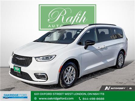 2024 Chrysler Pacifica Touring (Stk: C55144A) in London - Image 1 of 29