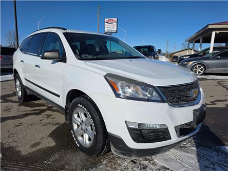 2017 Chevrolet Traverse LS in Kemptville - Image 1 of 17