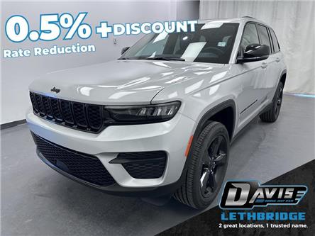 2025 Jeep Grand Cherokee Laredo (Stk: 37308) in Lethbridge - Image 1 of 27 2025 Jeep Grand Cherokee Laredo (Stk: 37308) in Lethbridge - Image 1 of 27