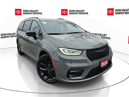 2025 Chrysler Pacifica Limited (Stk: 10U6476) in Markham - Image 1 of 35