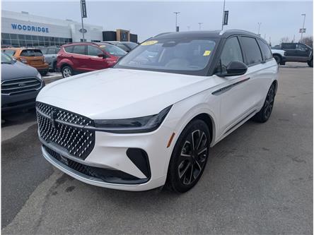 2025 Lincoln Nautilus Reserve (Stk: 19480) in Calgary - Image 1 of 29