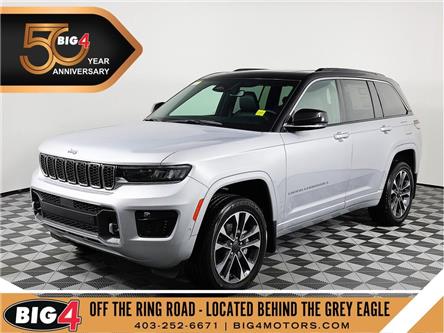 2025 Jeep Grand Cherokee Overland (Stk: 25J256) in Calgary - Image 1 of 21