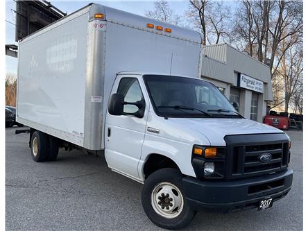 2017 Ford E-450 Cutaway Base (Stk: 4896) in KITCHENER - Image 1 of 18
