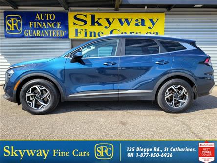 2023 Kia Sportage APPLE CAR PLAY | 1 OWNER | HEATED SEATS | REAR CAM (Stk: Z3752) in St. Catharines - Image 1 of 24