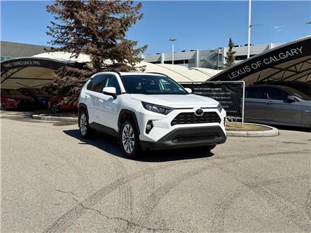 2021 Toyota RAV4 XLE (Stk: 260514A) in Calgary - Image 1 of 18