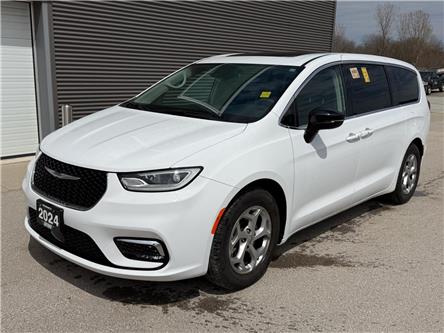 2024 Chrysler Pacifica Limited (Stk: U11146) in London - Image 1 of 30