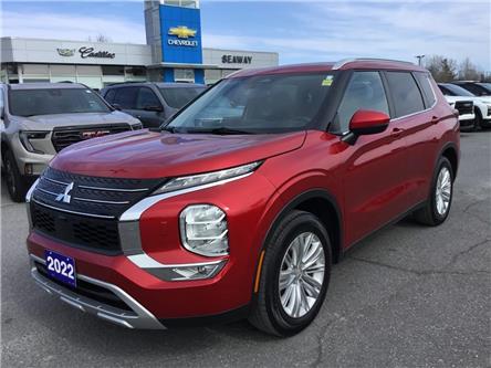 2022 Mitsubishi Outlander SE (Stk: 26376A) in Cornwall - Image 1 of 30