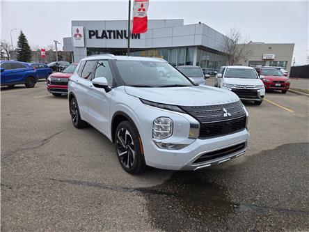 2024 Mitsubishi Outlander GT (Stk: T1002A) in Calgary - Image 1 of 26 2024 Mitsubishi Outlander GT (Stk: T1002A) in Calgary - Image 1 of 26