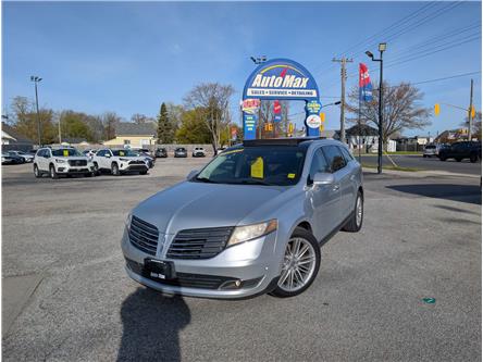 2018 Lincoln MKT Elite (Stk: B1853A) in Sarnia - Image 1 of 23