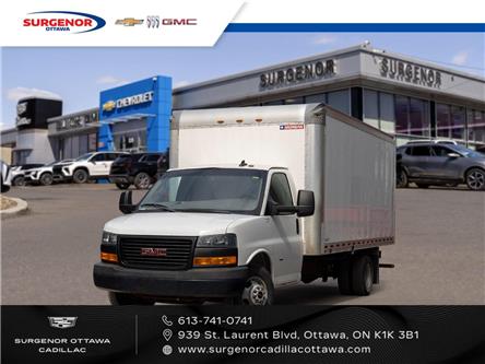 2020 GMC Savana Cutaway Work Van (Stk: R28410A) in Ottawa - Image 1 of 15