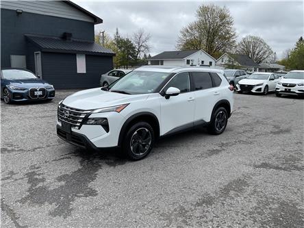 2024 Nissan Rogue SV Moonroof (Stk: 260590) in Ottawa - Image 1 of 31