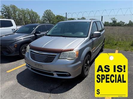 2014 Chrysler Town & Country Touring-L (Stk: LC00286TC) in Tilbury - Image 1 of 2