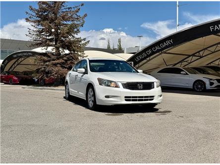 2010 Honda Accord EX-L V6 (Stk: 250989LA) in Calgary - Image 1 of 18 2010 Honda Accord EX-L V6 (Stk: 250989LA) in Calgary - Image 1 of 18