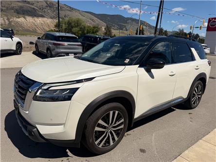 2024 Nissan Pathfinder Platinum (Stk: UT2266) in Kamloops - Image 1 of 17