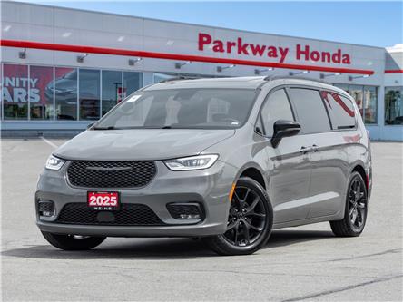 2025 Chrysler Pacifica Limited (Stk: 23U12486) in North York - Image 1 of 30