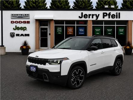 2026 Jeep Cherokee Overland (Stk: 26031) in New Hamburg - Image 1 of 24