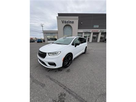 2026 Chrysler Pacifica Select in Matane - Image 1 of 7