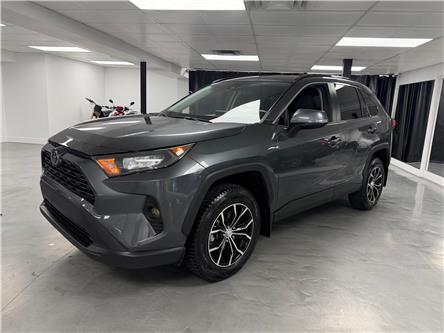 2020 Toyota RAV4 LE in Saint-Eustache - Image 1 of 28 2020 Toyota RAV4 LE in Saint-Eustache - Image 1 of 28