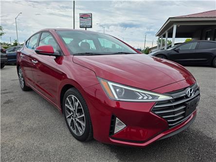 2020 Hyundai Elantra Luxury in Kemptville - Image 1 of 19 2020 Hyundai Elantra Luxury in Kemptville - Image 1 of 19