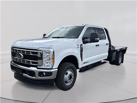 2026 Ford F-350 Chassis XLT (Stk: 6T104) in Williams Lake - Image 1 of 12