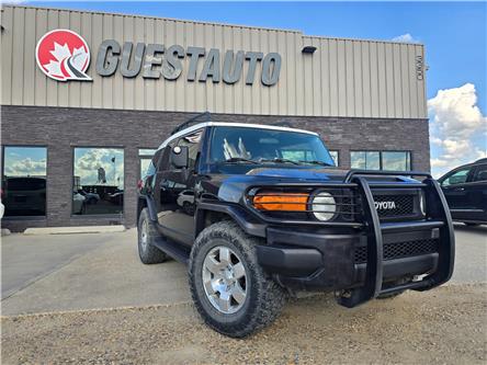 2007 Toyota FJ Cruiser Base in Saskatoon - Image 1 of 11 2007 Toyota FJ Cruiser Base in Saskatoon - Image 1 of 11