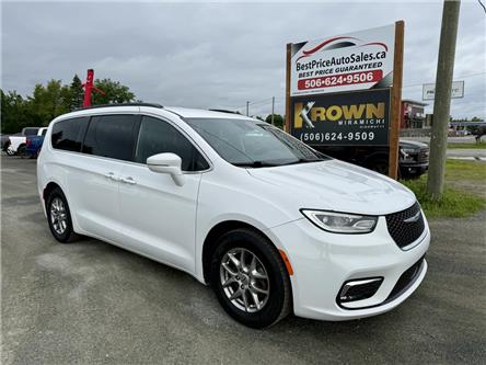 2022 Chrysler Pacifica Touring (Stk: 2C4RC1) in Miramichi - Image 1 of 35