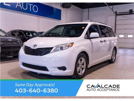 2016 Toyota Sienna 7 Passenger (Stk: RE69371) in Calgary - Image 1 of 22 2016 Toyota Sienna 7 Passenger (Stk: RE69371) in Calgary - Image 1 of 22