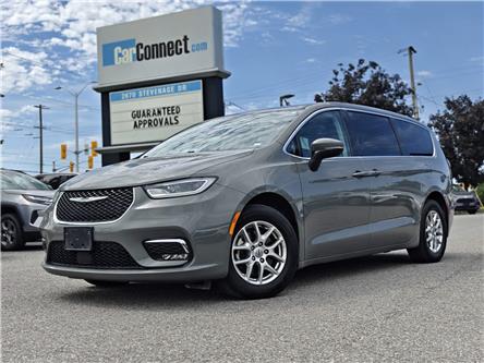 2023 Chrysler Pacifica Touring-L in Ottawa - Image 1 of 22