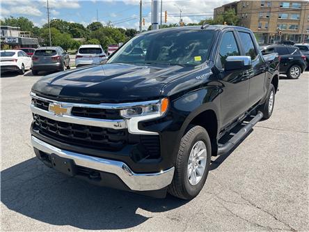 2022 Chevrolet Silverado 1500 LT (Stk: 260740) in Kingston - Image 1 of 31