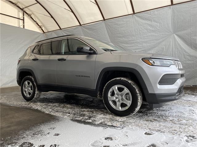 2022 Jeep Compass Sport (Stk: 221072) in Thunder Bay - Image 1 of 21