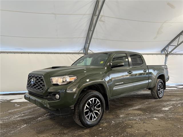 2021 Toyota Tacoma Base 5TFDZ5BN3MX062549 195099 in AIRDRIE