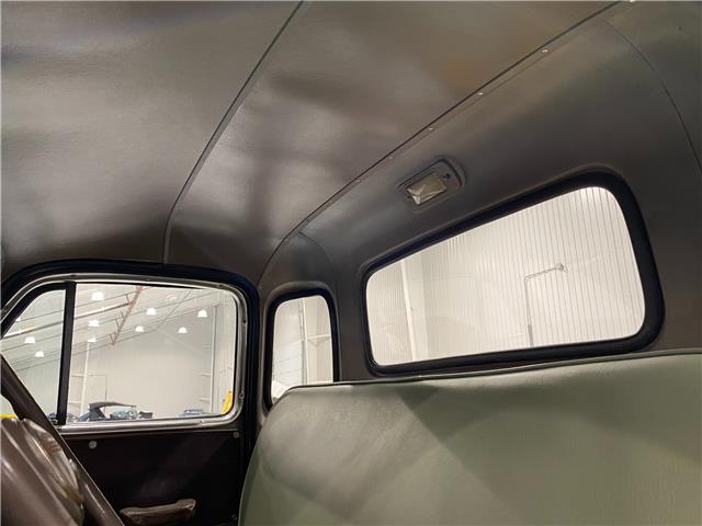 1951 Chevrolet 3100  (Stk: ZB8761) in Watford - Image 12 of 19
