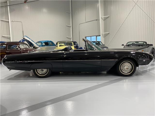 1962 Ford Thunderbird  (Stk: 115431) in Watford - Image 8 of 20