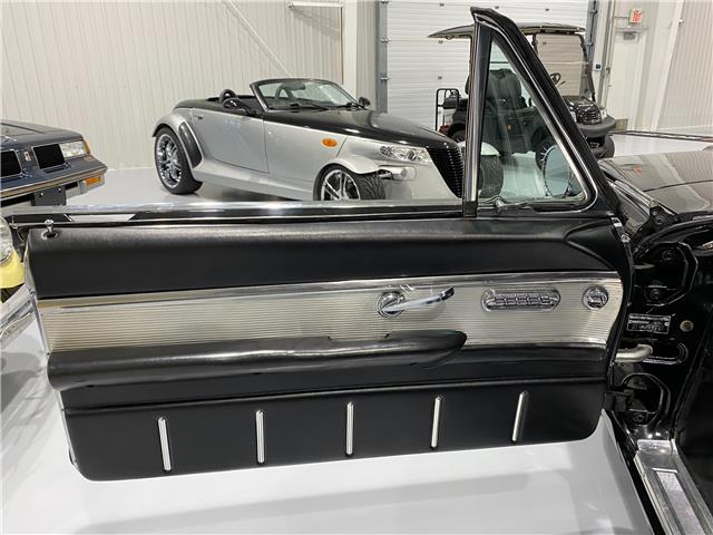 1962 Ford Thunderbird  (Stk: 115431) in Watford - Image 9 of 20