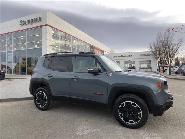 2017 Jeep Renegade Trailhawk (Stk: 220170A) in Calgary - Image 1 of 25