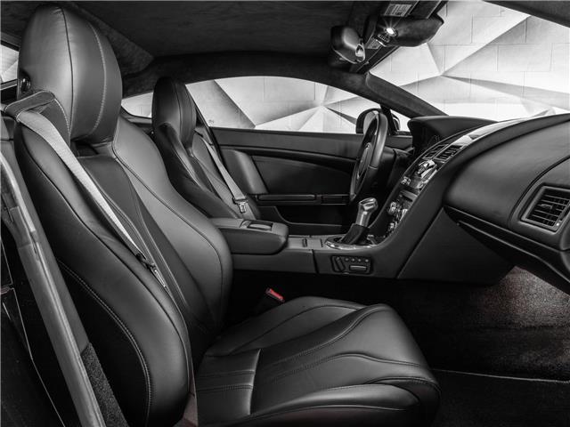 2012 Aston Martin Vantage Manual V12 in Woodbridge - Image 9 of 49