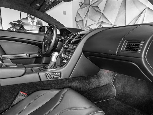 2012 Aston Martin Vantage Manual V12 in Woodbridge - Image 11 of 49