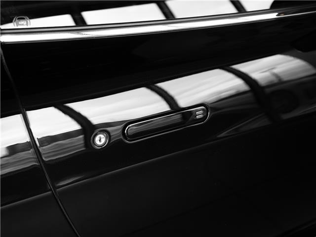 2012 Aston Martin Vantage Manual V12 in Woodbridge - Image 20 of 49