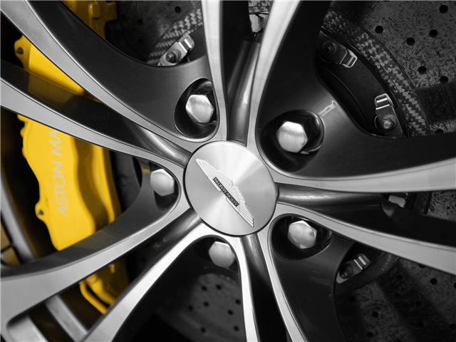 2012 Aston Martin Vantage Manual V12 in Woodbridge - Image 24 of 49